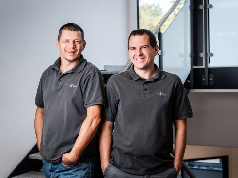 Von links: Stefan und Tobias Bierl (Bild: Finanzberatung Bierl)